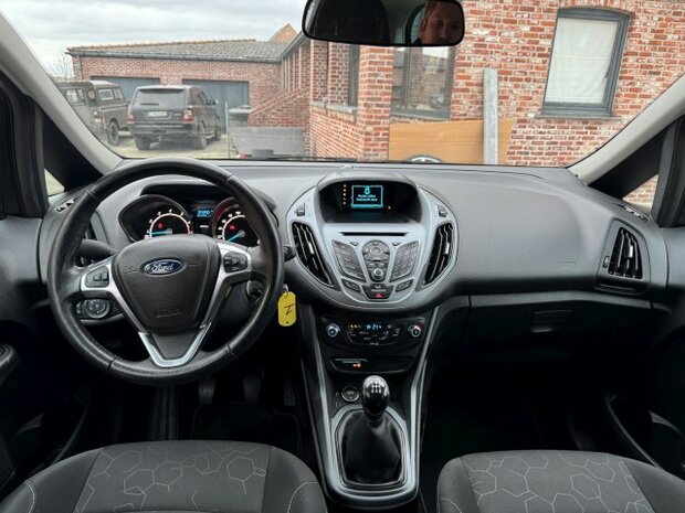 Ford B max 1.0i "GARANTIE" cruise/pdc/trekhaak/euro6/2016