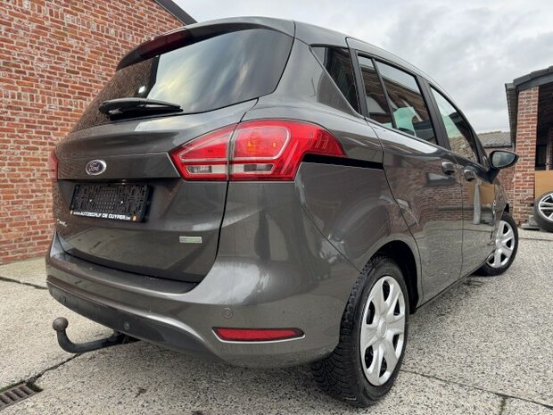 Ford B max 1.0i "GARANTIE" cruise/pdc/trekhaak/euro6/2016