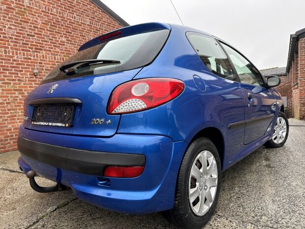 Peugeot 206+ 1.2i "GEKEURD" airco/GARANTIE/44kw/2010