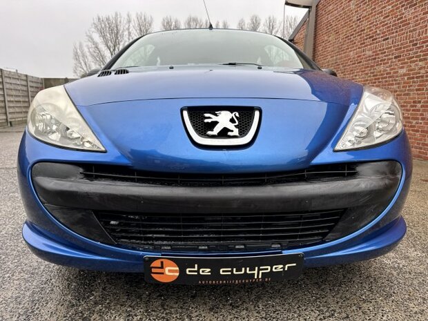 Peugeot 206+ 1.2i "GEKEURD" airco/GARANTIE/44kw/2010