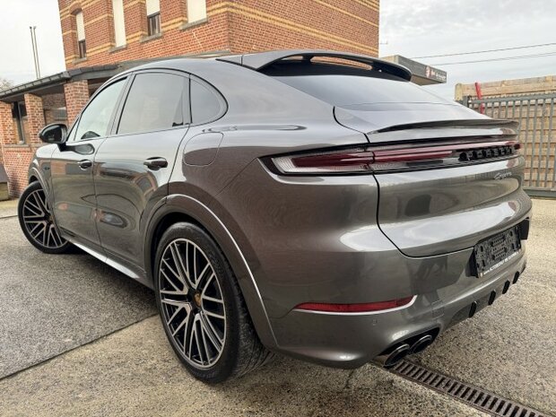 Porsche Cayenne "E-Hybride" Sportdesign/Bose/soft/22"/2024