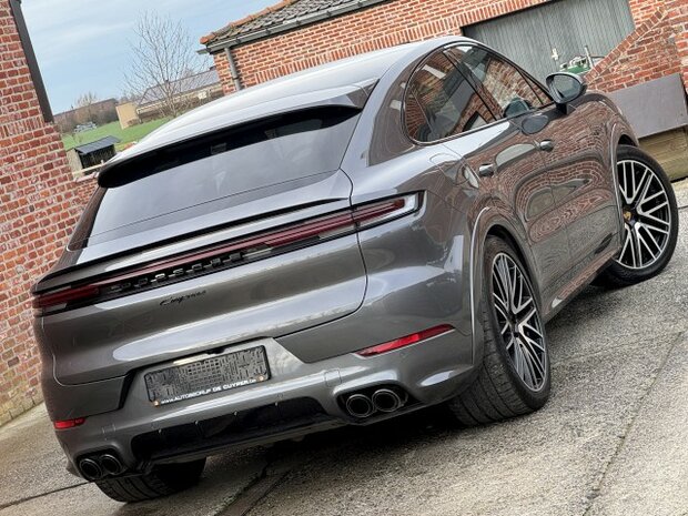Porsche Cayenne "E-Hybride" Sportdesign/Bose/soft/22"/2024