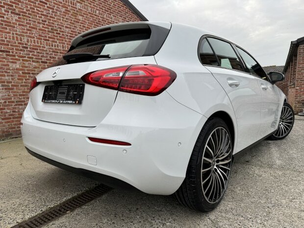 Mercedes A-klasse "BENZINE" CAMERA/carplay/Navi/PDC/2022