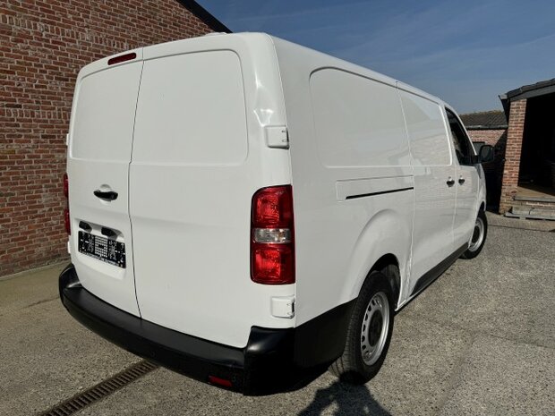 Citroen Jumpy "DUBBELE SCHUIFDEUR"3zitplaatsen/L3/euro6/2021