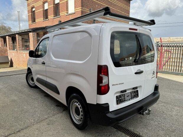 Citroen Berlingo"LICHTE VRACHT"benzine/trekhaak/80000km/2022