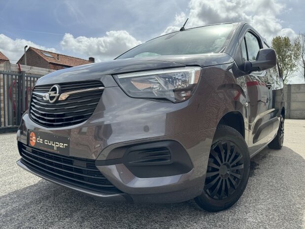 Opel Combo1.2i "3 ZIT" Carplay/trekhaak/benzine/55000km/2020