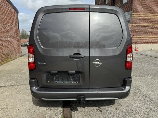 Opel Combo1.2i "3 ZIT" Carplay/trekhaak/benzine/55000km/2020