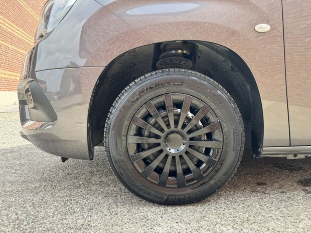 Opel Combo1.2i "3 ZIT" Carplay/trekhaak/benzine/55000km/2020