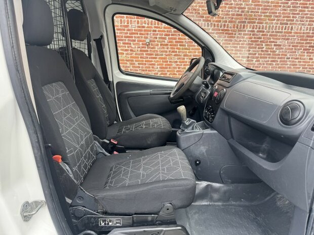 Fiat Fiorino 1.3d "LICHTE VRACHT" REEDS gekeurd/TREKHAAK!!!