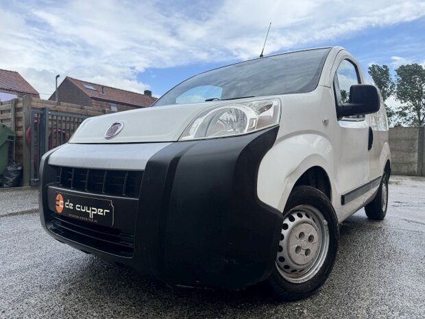 Fiat Fiorino 1.3d "LICHTE VRACHT" REEDS gekeurd/TREKHAAK!!!