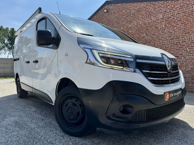 Renault Trafic 2.0dci"LICHTE VRACHT"3zitplaats/trekhaak/2021