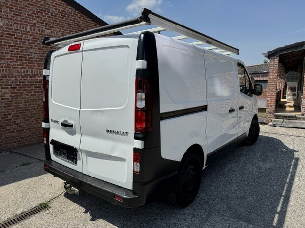 Renault Trafic 2.0dci"LICHTE VRACHT"3zitplaats/trekhaak/2021