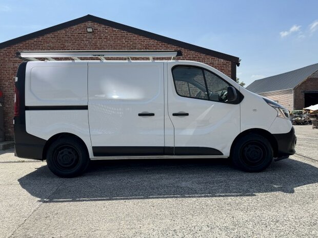 Renault Trafic 2.0dci"LICHTE VRACHT"3zitplaats/trekhaak/2021