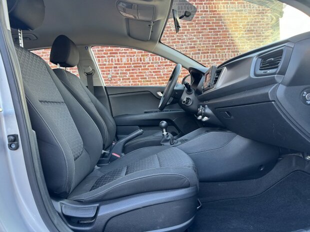Kia Rio 1.2i "3 JAAR garantie" airco/bluetooth/60 000km/2022