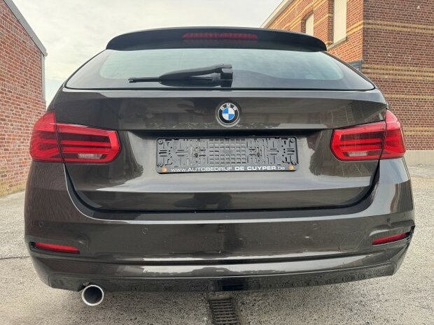 Bmw 316d touring "FACELIFT" Navi/cruise/pdc/clima/ohboek/eu6